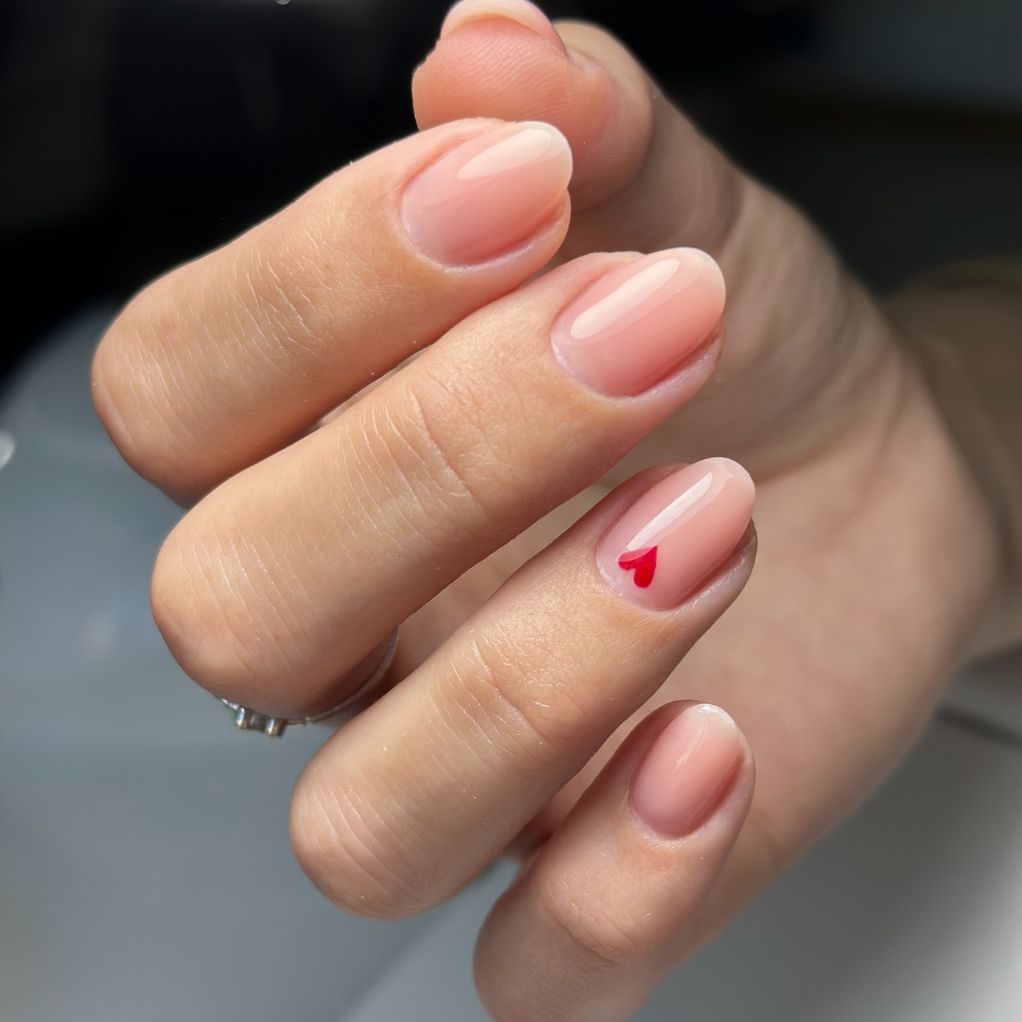 Nail art tasarım Beşiktaş — jel tırnak manikür trend örneği