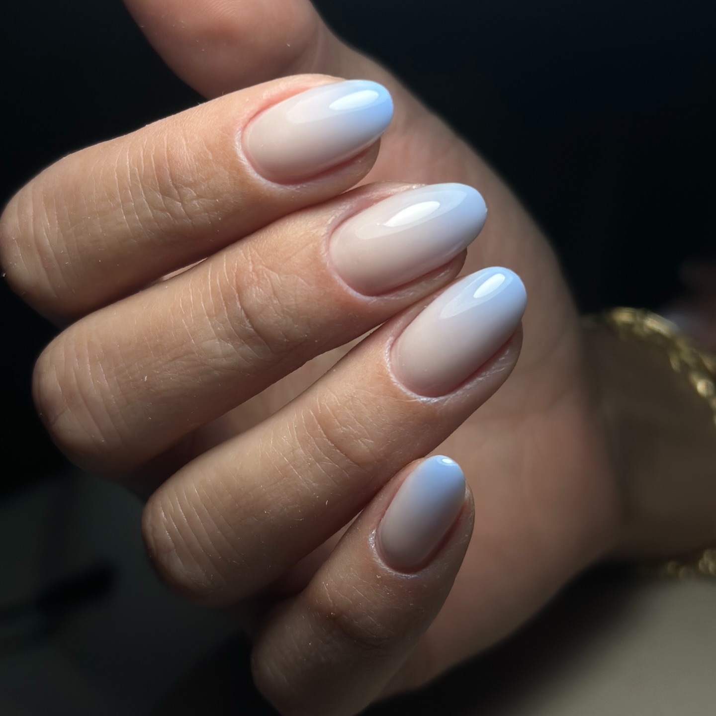 Jel tırnak çalışması — Beşiktaş protez tırnak ve nail art örneği