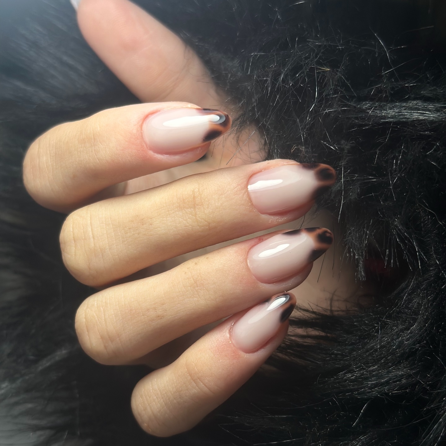 Nail art tasarım Beşiktaş — jel tırnak ve manikür çalışması