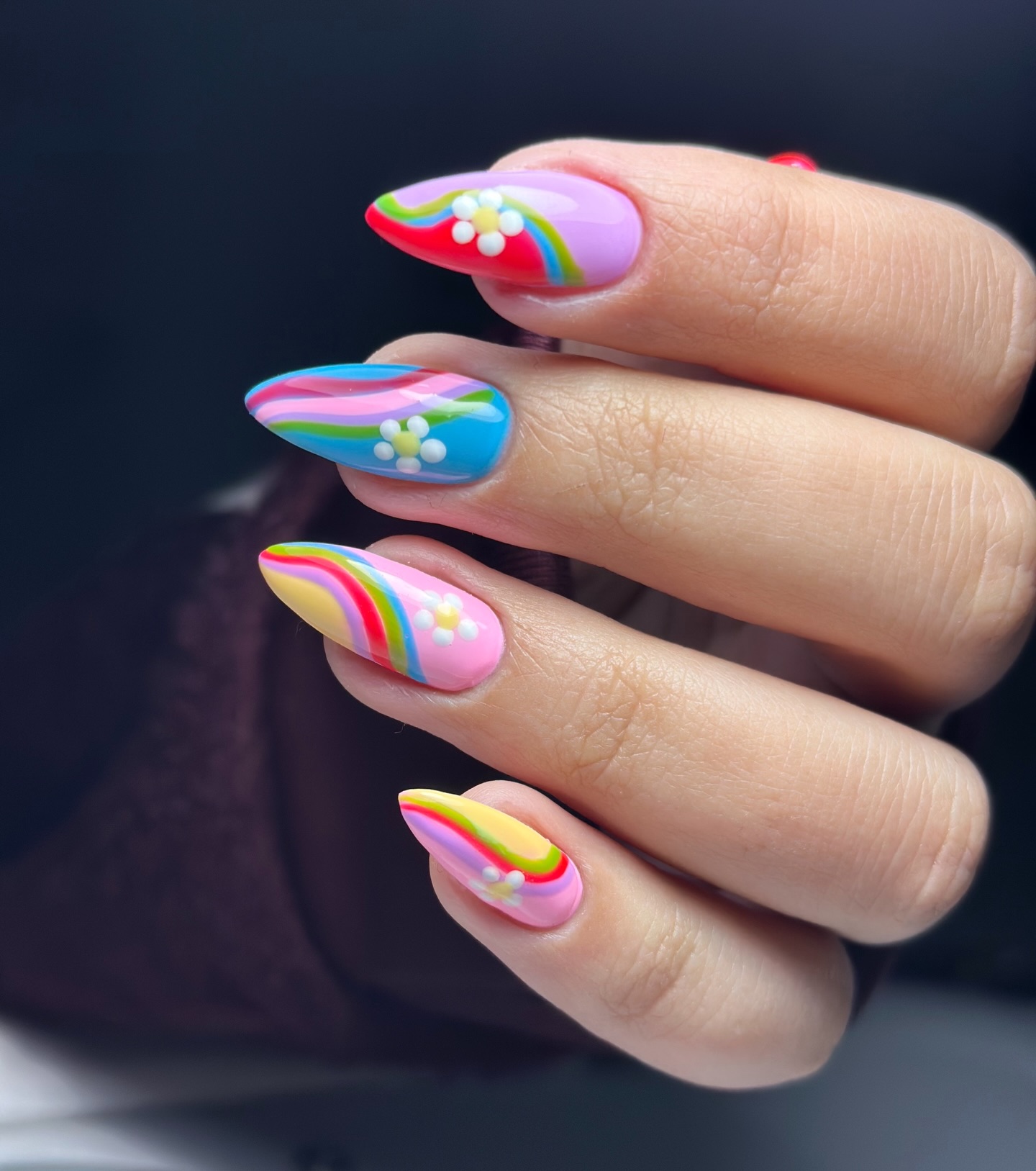 Nail art tasarım Beşiktaş — protez tırnak jel tırnak manikür örneği